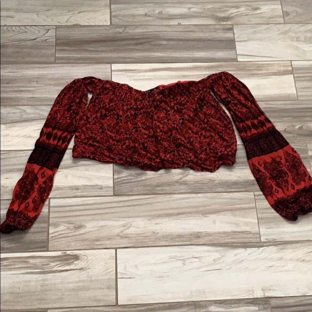 Crop top